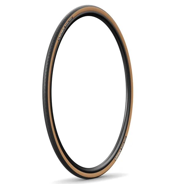 Michelin Dynamic Classic — three-quarter view