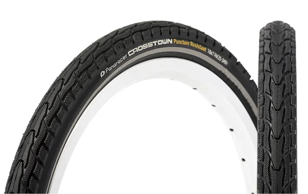 Panaracer CrossTown — three-quarter view