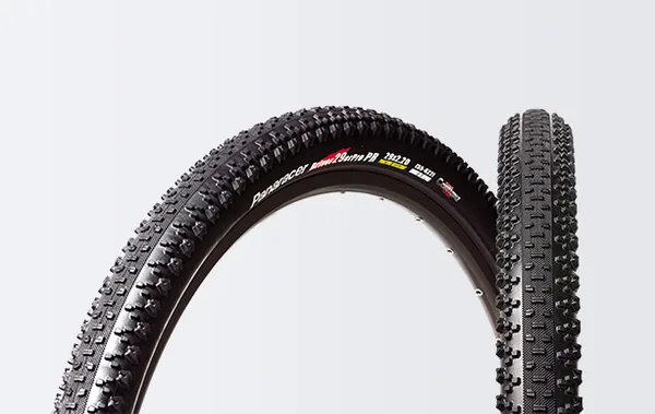 Panaracer DriverPro PR — three-quarter view