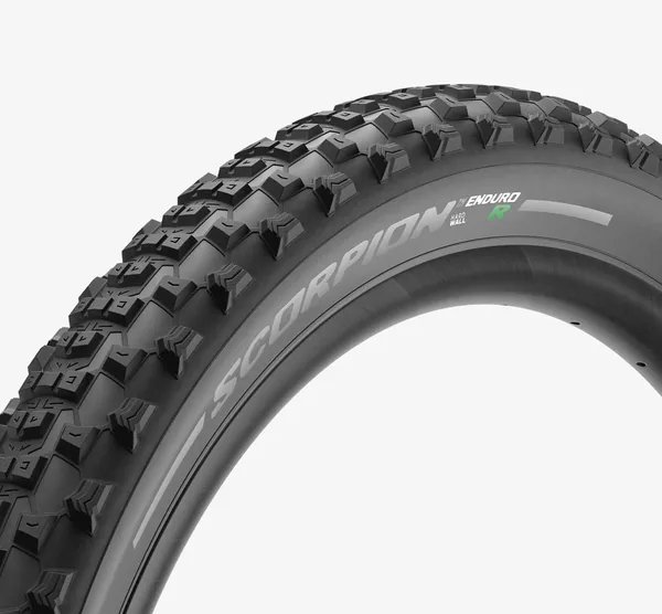 Pirelli Scorpion Enduro R — three-quarter view